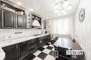 3-к квартира, вторичка, 87м2, 8/9 этаж