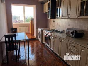 2-к квартира, вторичка, 61м2, 5/5 этаж