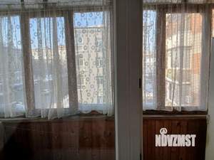 4-к квартира, вторичка, 61м2, 3/5 этаж