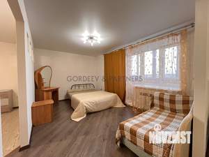 1-к квартира, вторичка, 54м2, 10/10 этаж