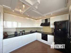 3-к квартира, вторичка, 98м2, 18/25 этаж