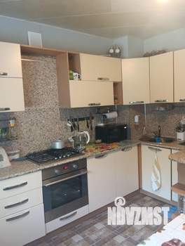 2-к квартира, вторичка, 52м2, 1/10 этаж