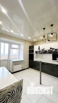 2-к квартира, вторичка, 71м2, 11/17 этаж