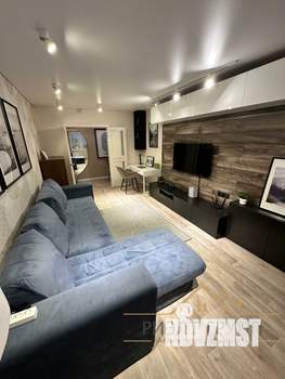 2-к квартира, вторичка, 54м2, 9/10 этаж