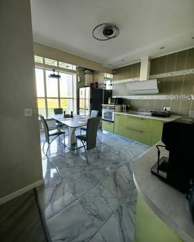 3-к квартира, вторичка, 80м2, 2/18 этаж
