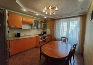 2-к квартира, вторичка, 74м2, 7/10 этаж