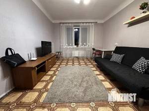 3-к квартира, вторичка, 58м2, 2/5 этаж