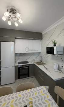 2-к квартира, вторичка, 61м2, 6/17 этаж