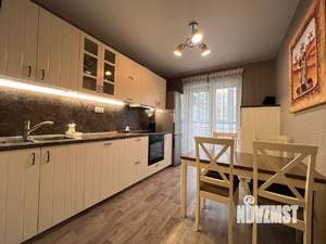 2-к квартира, вторичка, 54м2, 4/10 этаж