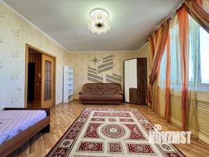 3-к квартира, вторичка, 102м2, 9/9 этаж