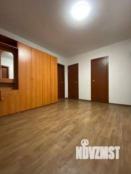 3-к квартира, вторичка, 83м2, 2/19 этаж