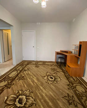 2-к квартира, вторичка, 52м2, 9/10 этаж