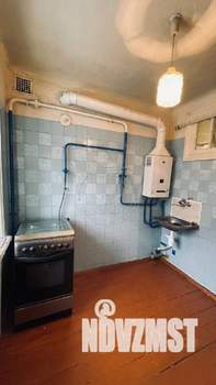 2-к квартира, вторичка, 42м2, 4/4 этаж