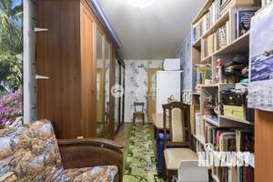 2-к квартира, вторичка, 42м2, 1/5 этаж