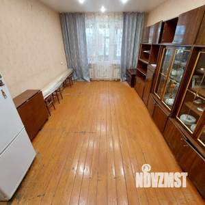 3-к квартира, вторичка, 58м2, 5/5 этаж