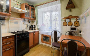 2-к квартира, вторичка, 42м2, 1/5 этаж