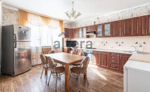 4-к квартира, вторичка, 123м2, 7/10 этаж