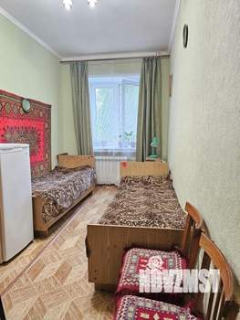 2-к квартира, вторичка, 42м2, 1/5 этаж