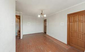 3-к квартира, вторичка, 42м2, 5/5 этаж
