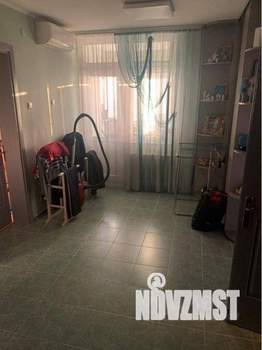 2-к квартира, вторичка, 61м2, 9/18 этаж