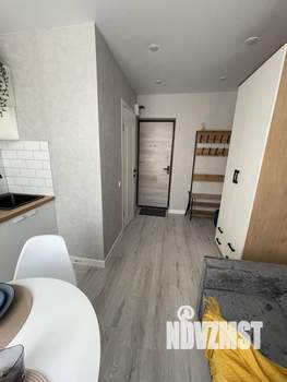 Студия квартира, вторичка, 13м2, 5/5 этаж