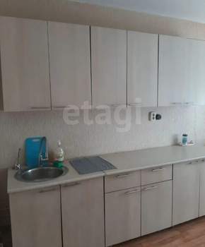 2-к квартира, вторичка, 64м2, 3/10 этаж