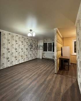 2-к квартира, вторичка, 42м2, 2/5 этаж