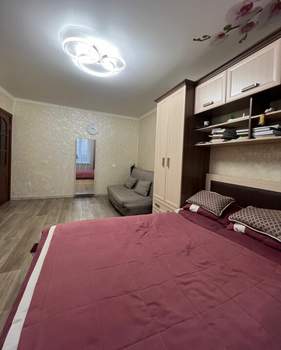 2-к квартира, вторичка, 57м2, 2/1 этаж