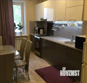 3-к квартира, вторичка, 71м2, 2/10 этаж
