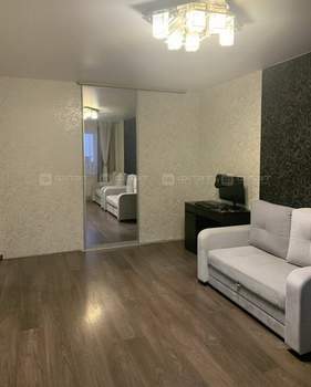 2-к квартира, вторичка, 63м2, 13/15 этаж