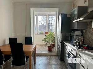 2-к квартира, вторичка, 61м2, 3/9 этаж