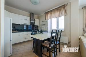 3-к квартира, вторичка, 92м2, 8/9 этаж