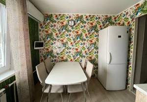 2-к квартира, вторичка, 50м2, 10/10 этаж