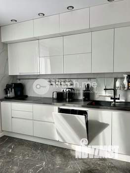 2-к квартира, вторичка, 64м2, 5/23 этаж