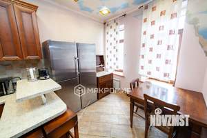 3-к квартира, вторичка, 194м2, 3/4 этаж