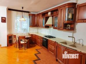 3-к квартира, вторичка, 113м2, 1/5 этаж