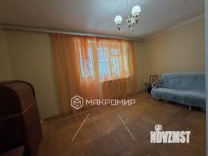 3-к квартира, вторичка, 63м2, 3/10 этаж