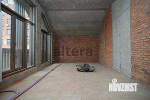 4-к квартира, вторичка, 180м2, 4/4 этаж