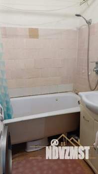 2-к квартира, вторичка, 56м2, 1/9 этаж