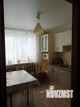 2-к квартира, вторичка, 58м2, 7/18 этаж