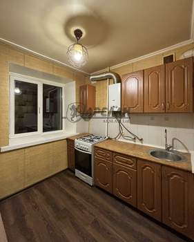 2-к квартира, вторичка, 42м2, 2/5 этаж