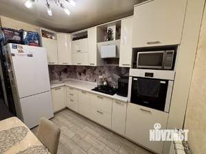 2-к квартира, вторичка, 56м2, 1/10 этаж