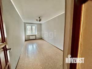 3-к квартира, вторичка, 58м2, 2/5 этаж