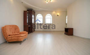 3-к квартира, вторичка, 104м2, 9/10 этаж