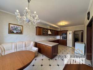 3-к квартира, вторичка, 120м2, 4/9 этаж