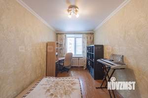 3-к квартира, вторичка, 61м2, 5/5 этаж