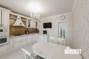 2-к квартира, вторичка, 94м2, 2/9 этаж