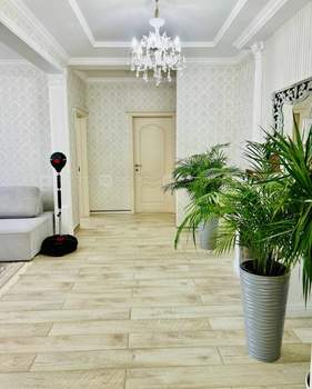 3-к квартира, вторичка, 118м2, 3/15 этаж