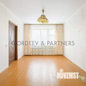 2-к квартира, вторичка, 43м2, 3/5 этаж