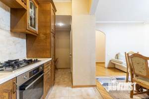 3-к квартира, вторичка, 144м2, 1/6 этаж